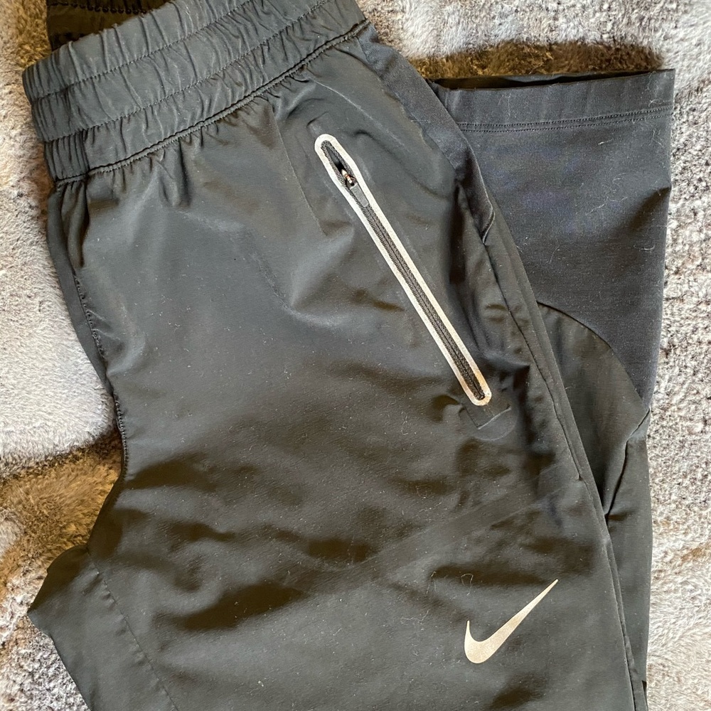 Nike running joggers